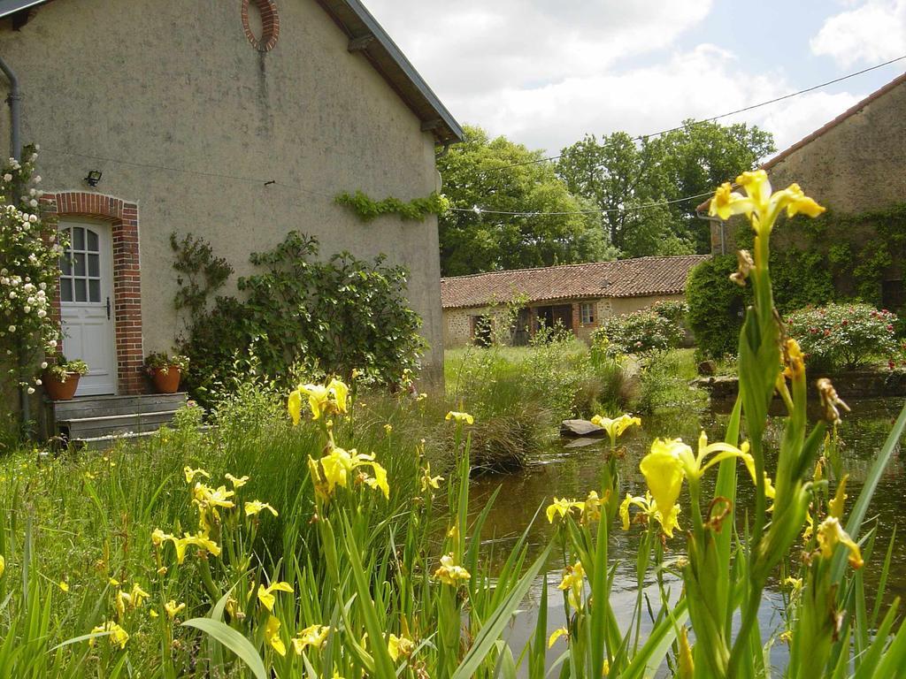 Lathus St Remy Chez Tartaudヴィラ 部屋 写真